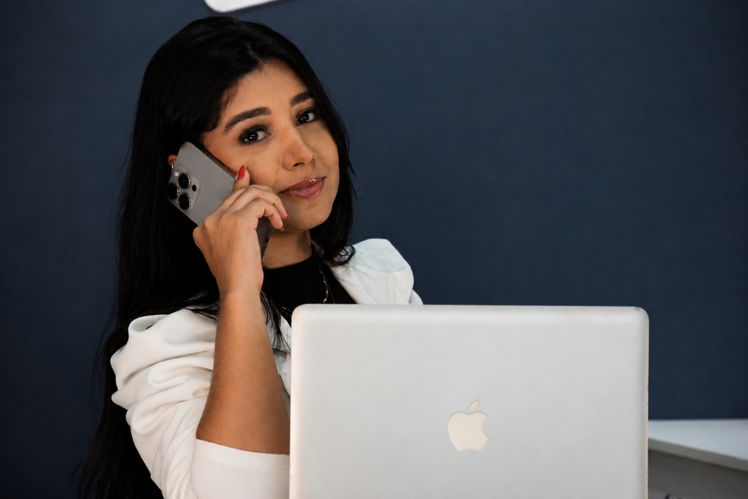 Brenda — Especialista em processos técnicos